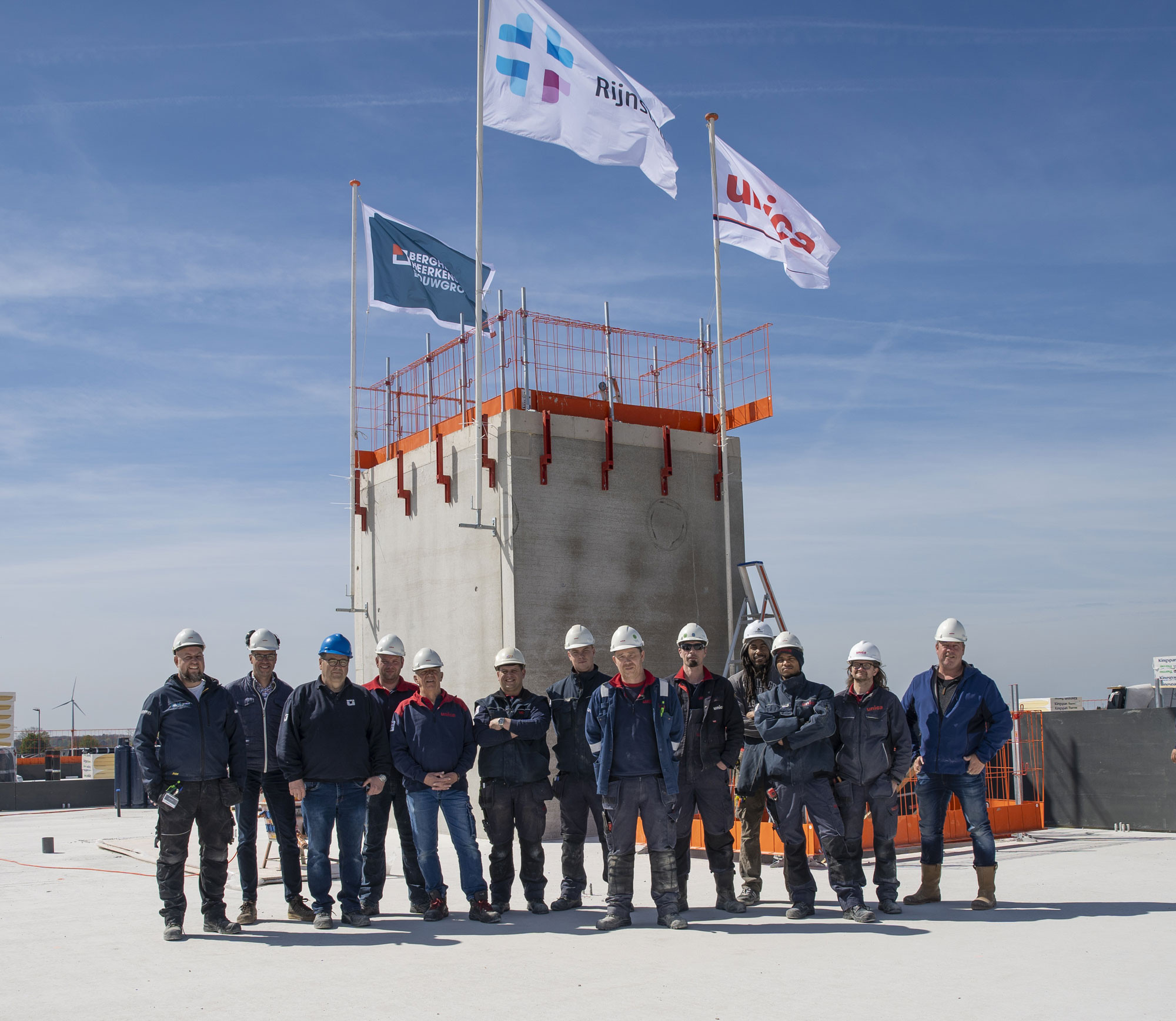 Hoogste punt Rijnstate Elst - montageteam